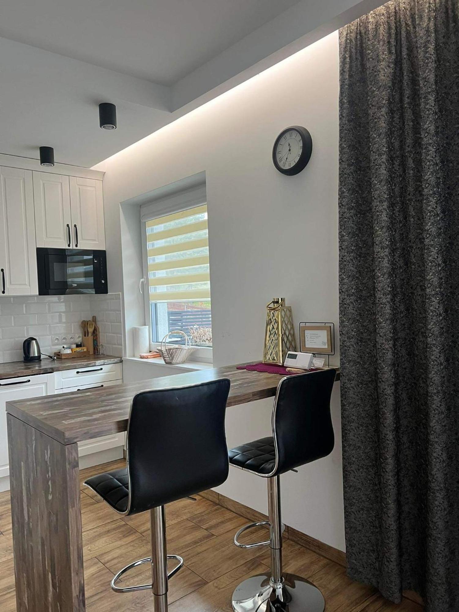 Dom Na Borowkowym Wzgorzu Apartment Palesnica ภายนอก รูปภาพ